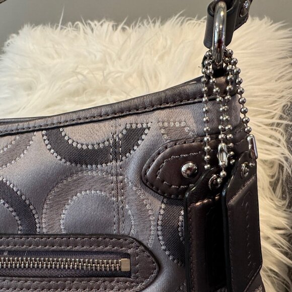 Coach Signature Hobo Bag J1373-29124E Gray Silver Shiny Hangtag - Picture 2 of 15